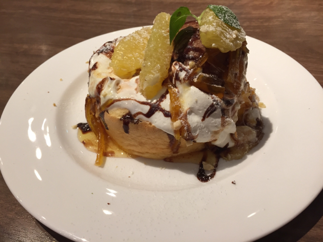 千葉駅 駅ナカ コモンカフェで美味しいパンケーキをいただいちゃいました ミミのおでかけブログ
